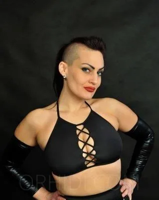 Madam S escort Praha