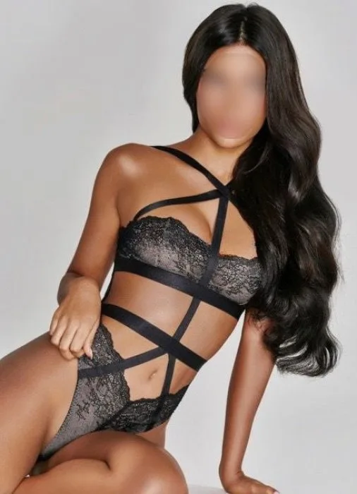 Nicole escort Praha